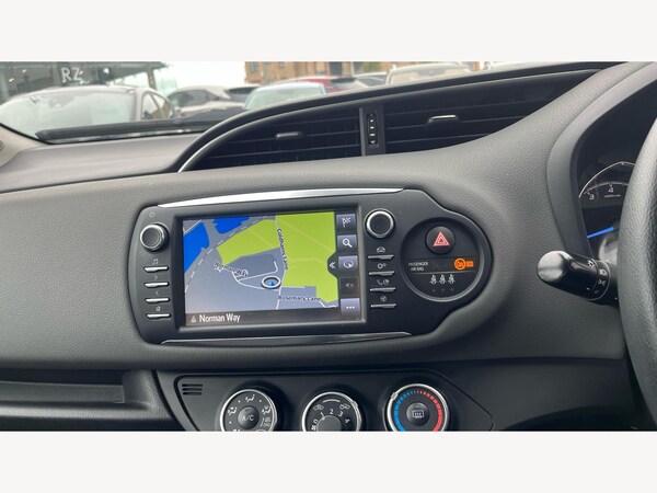 Used Toyota Yaris 2019 for sale - 76259437: Photo 9