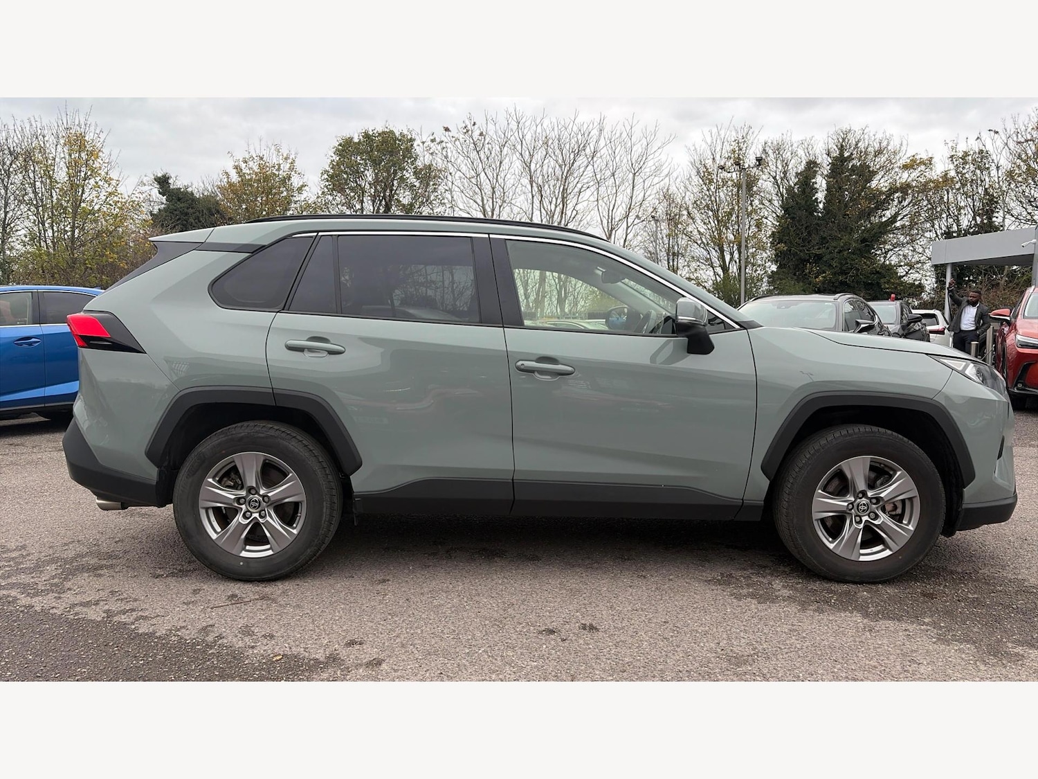 Used Toyota RAV4 2022 for sale - 76701968: Photo 18