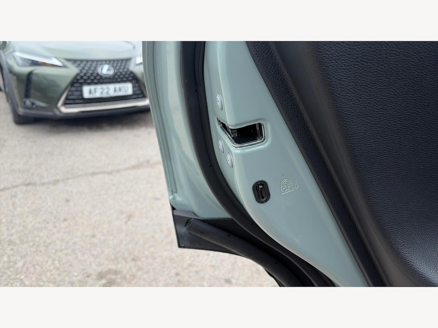 Used Toyota RAV4 2022 for sale - 76701968: Photo 27