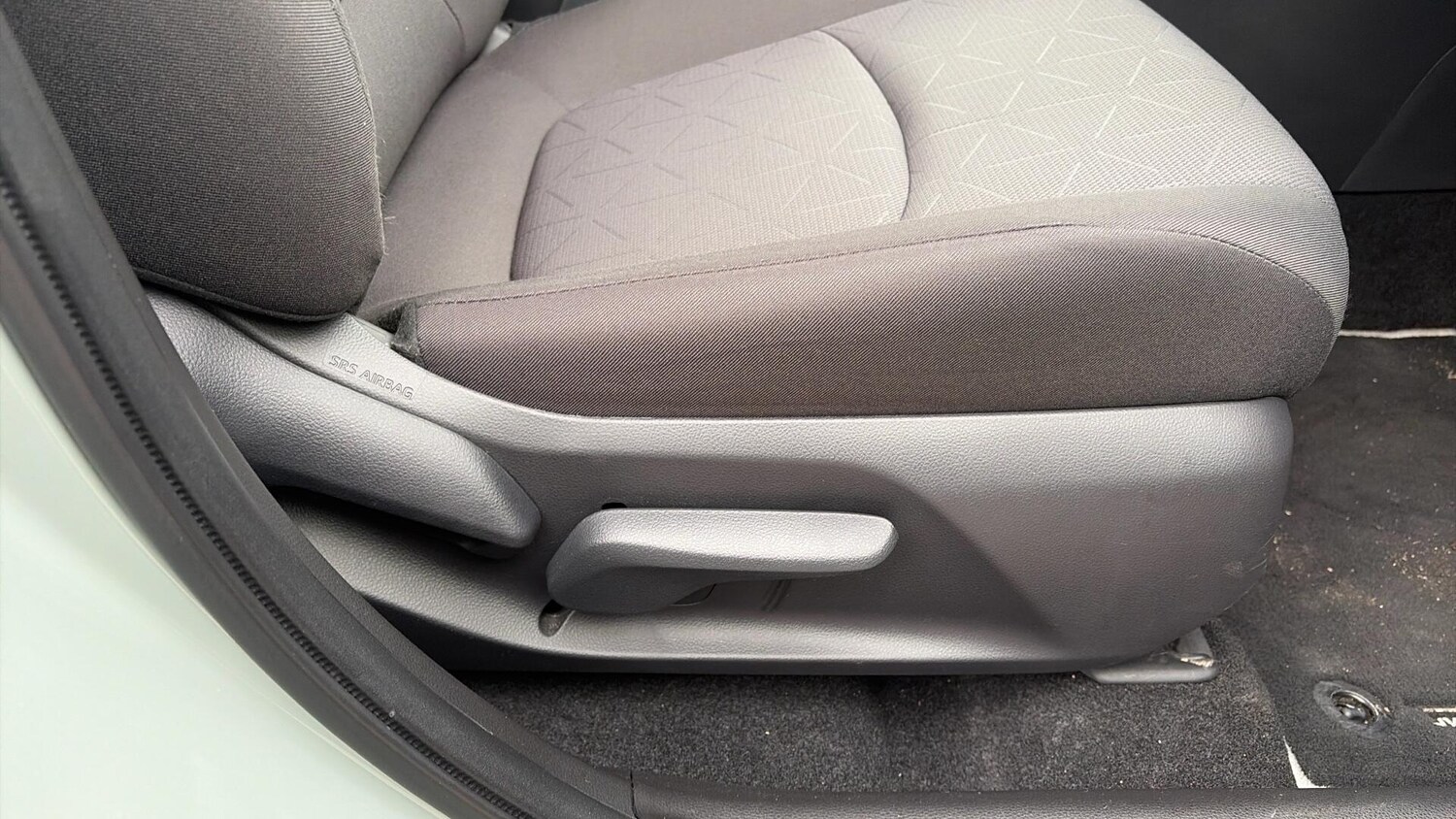 Used Toyota RAV4 2022 for sale - 76701968: Photo 33