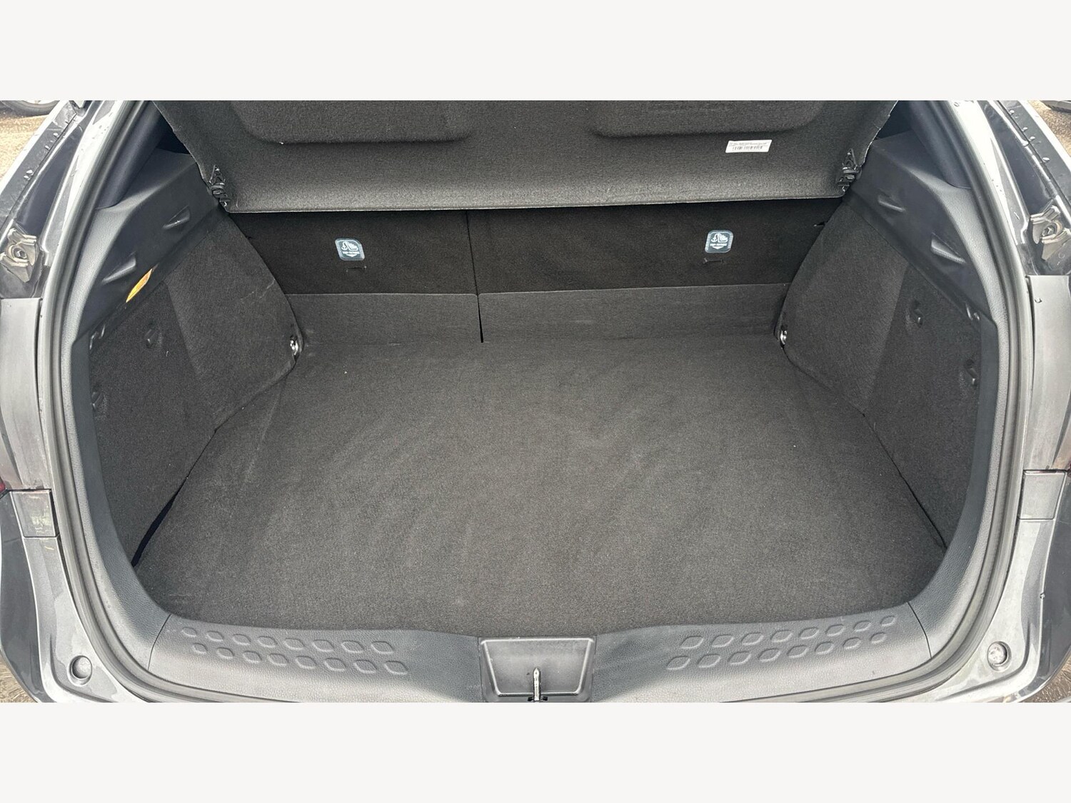 Used Toyota C-HR 2022 for sale - 76645390: Photo 16