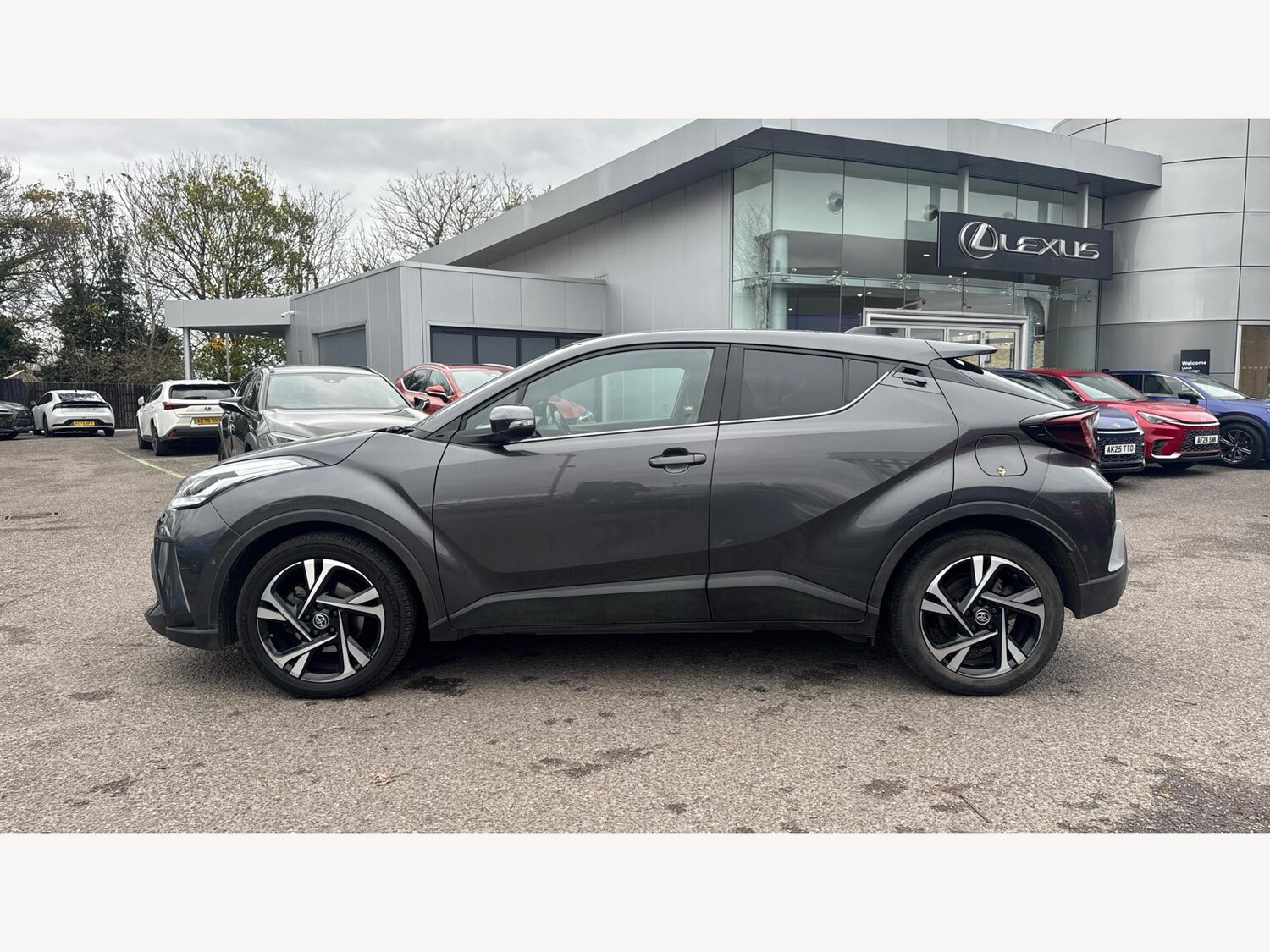 Used Toyota C-HR 2022 for sale - 76645390: Photo 19