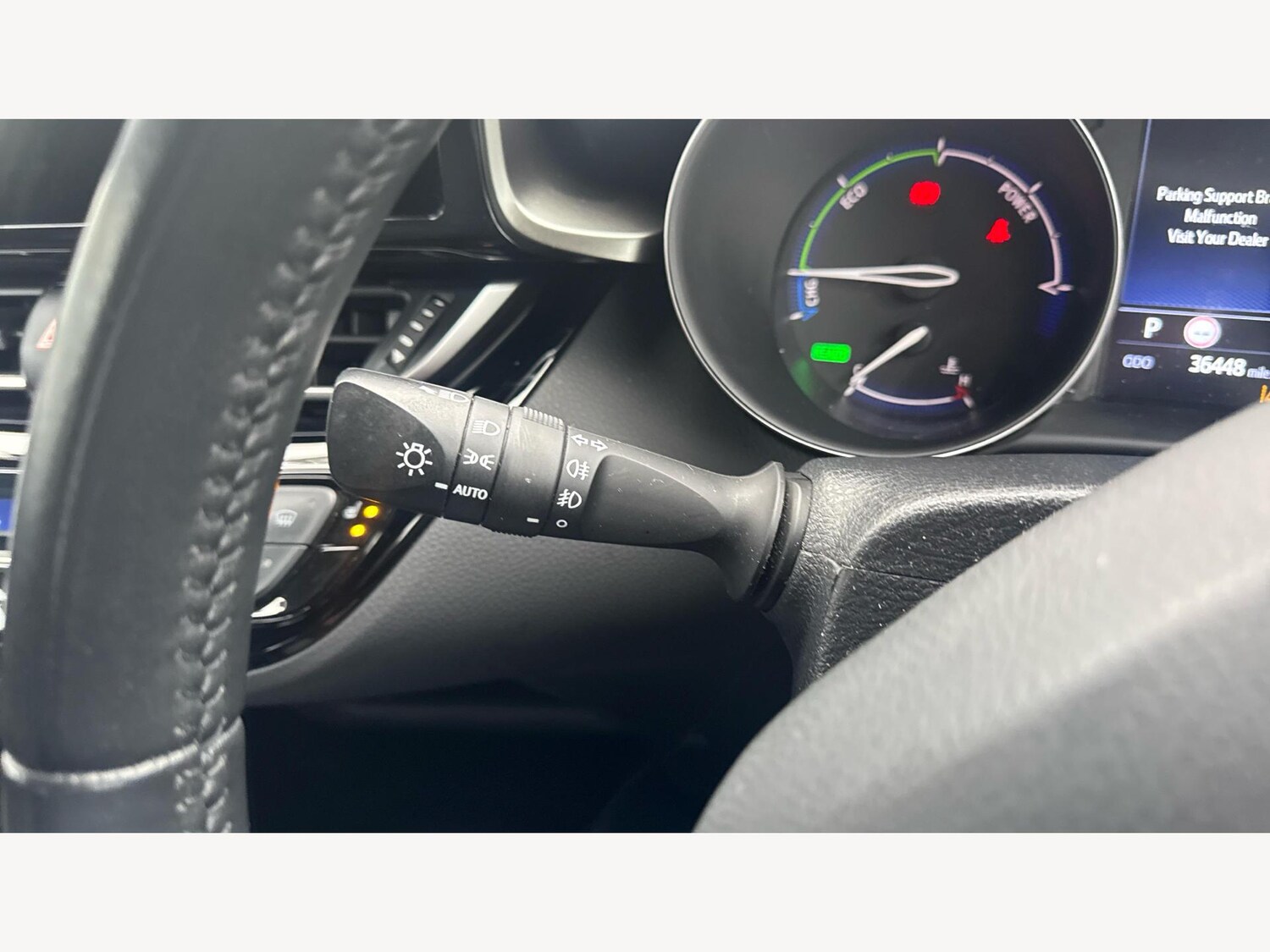 Used Toyota C-HR 2022 for sale - 76645390: Photo 32