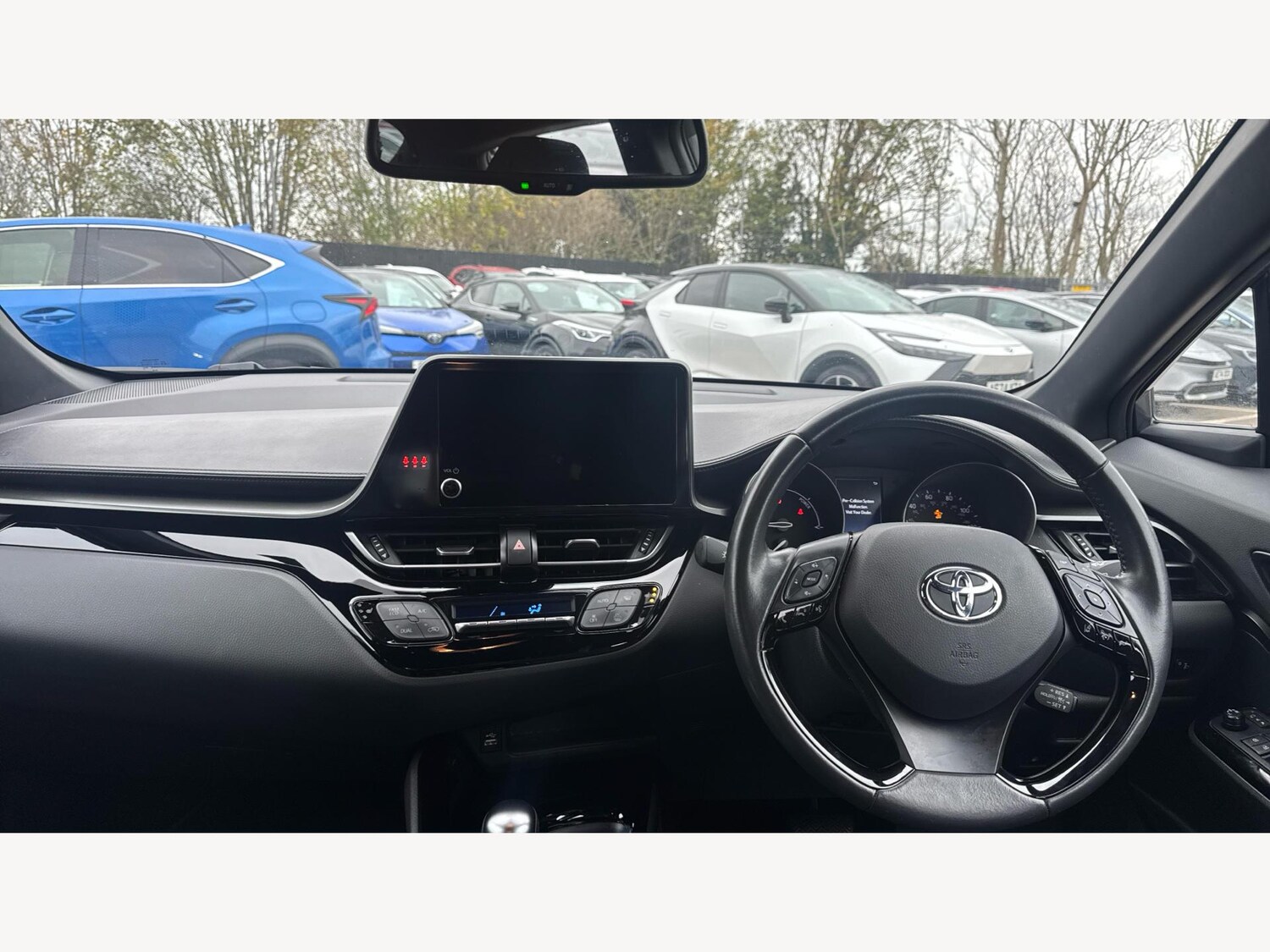 Used Toyota C-HR 2022 for sale - 76645390: Photo 8