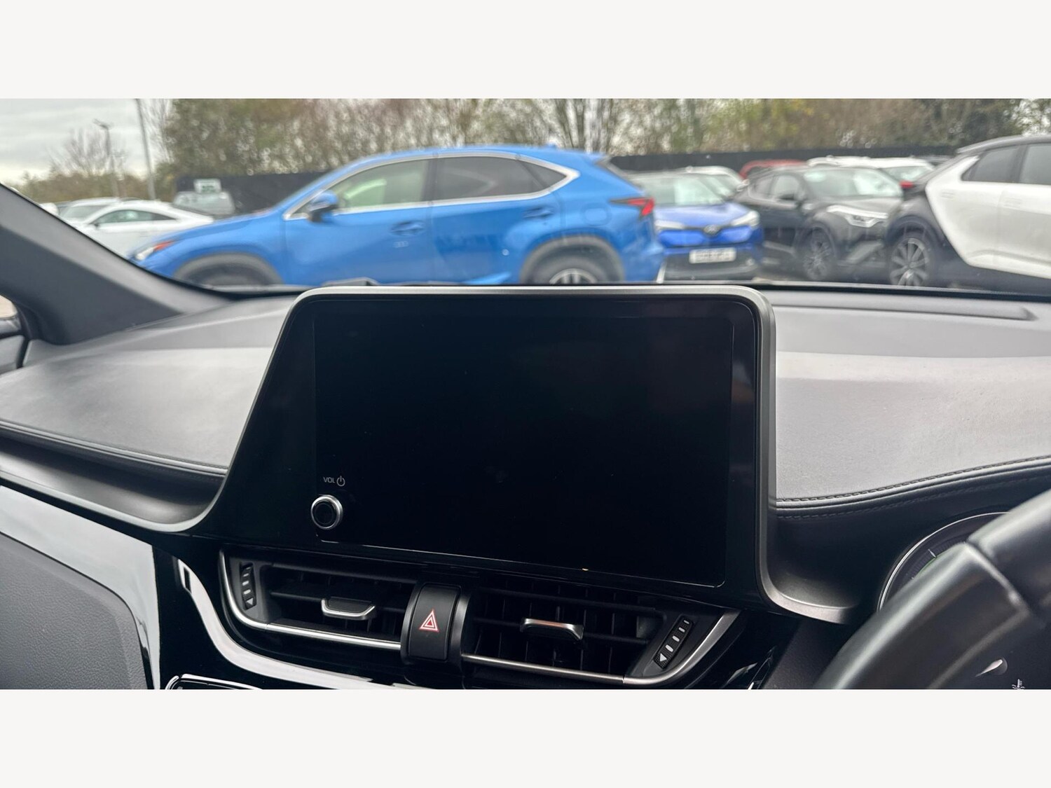 Used Toyota C-HR 2022 for sale - 76645390: Photo 9