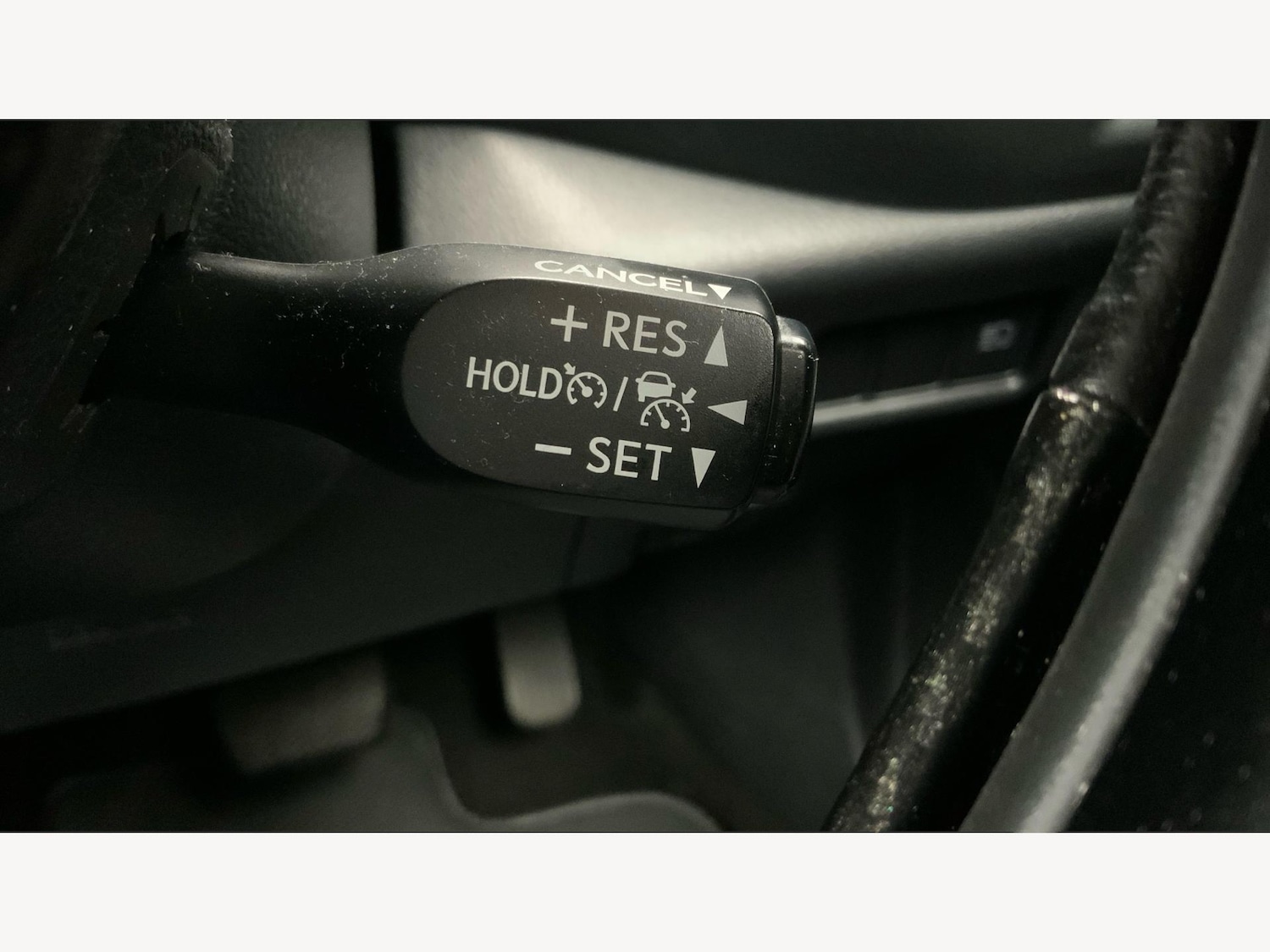 Used Toyota C-HR 2019 for sale - 76918606: Photo 24