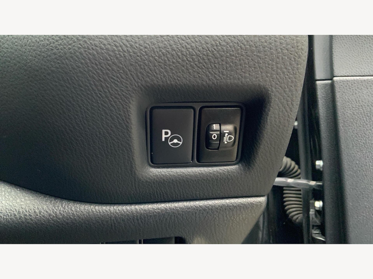 Used Toyota C-HR 2019 for sale - 76918606: Photo 31