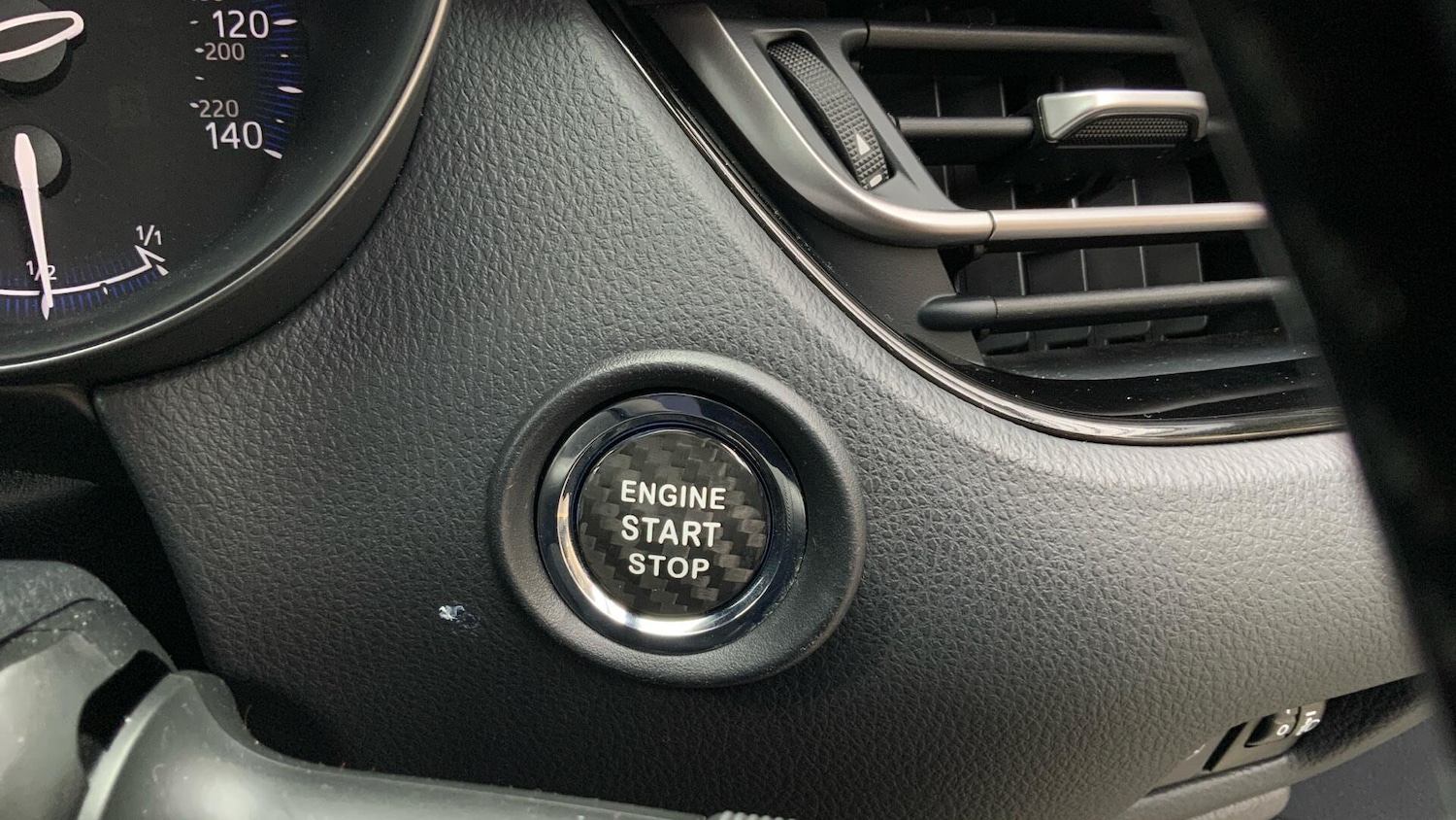 Used Toyota C-HR 2019 for sale - 76918606: Photo 35