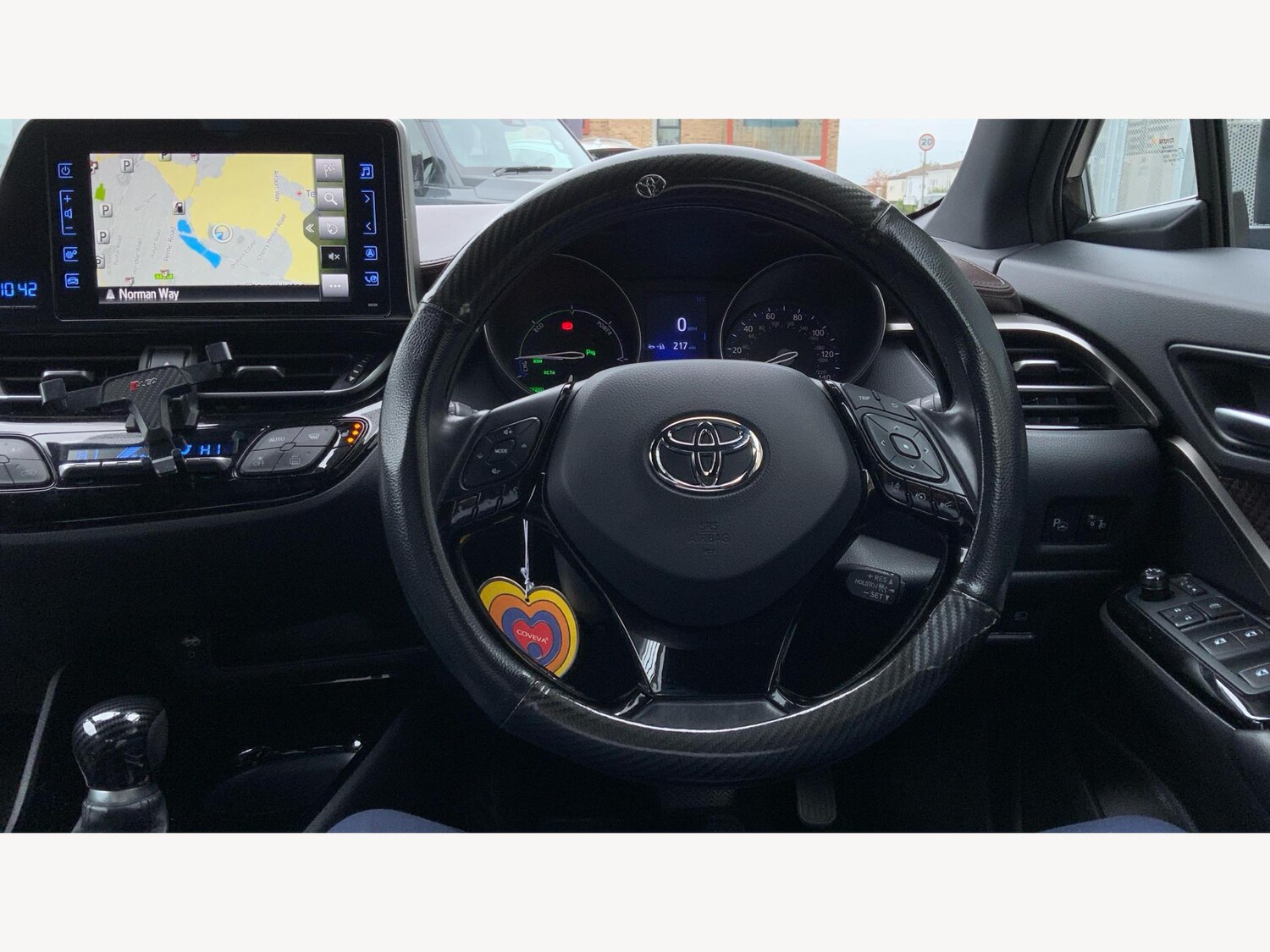 Used Toyota C-HR 2019 for sale - 76918606: Photo 8