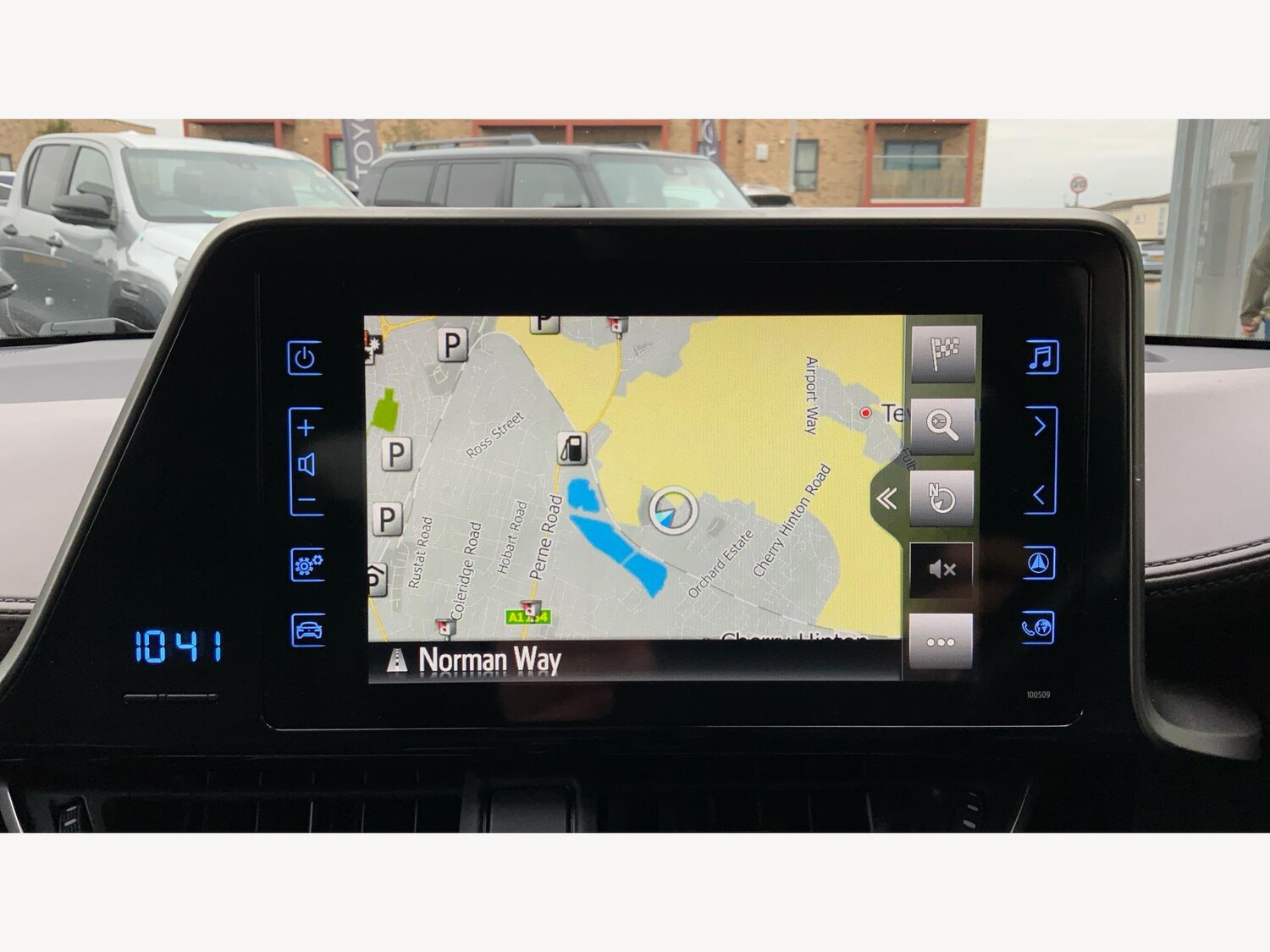 Used Toyota C-HR 2019 for sale - 76918606: Photo 9