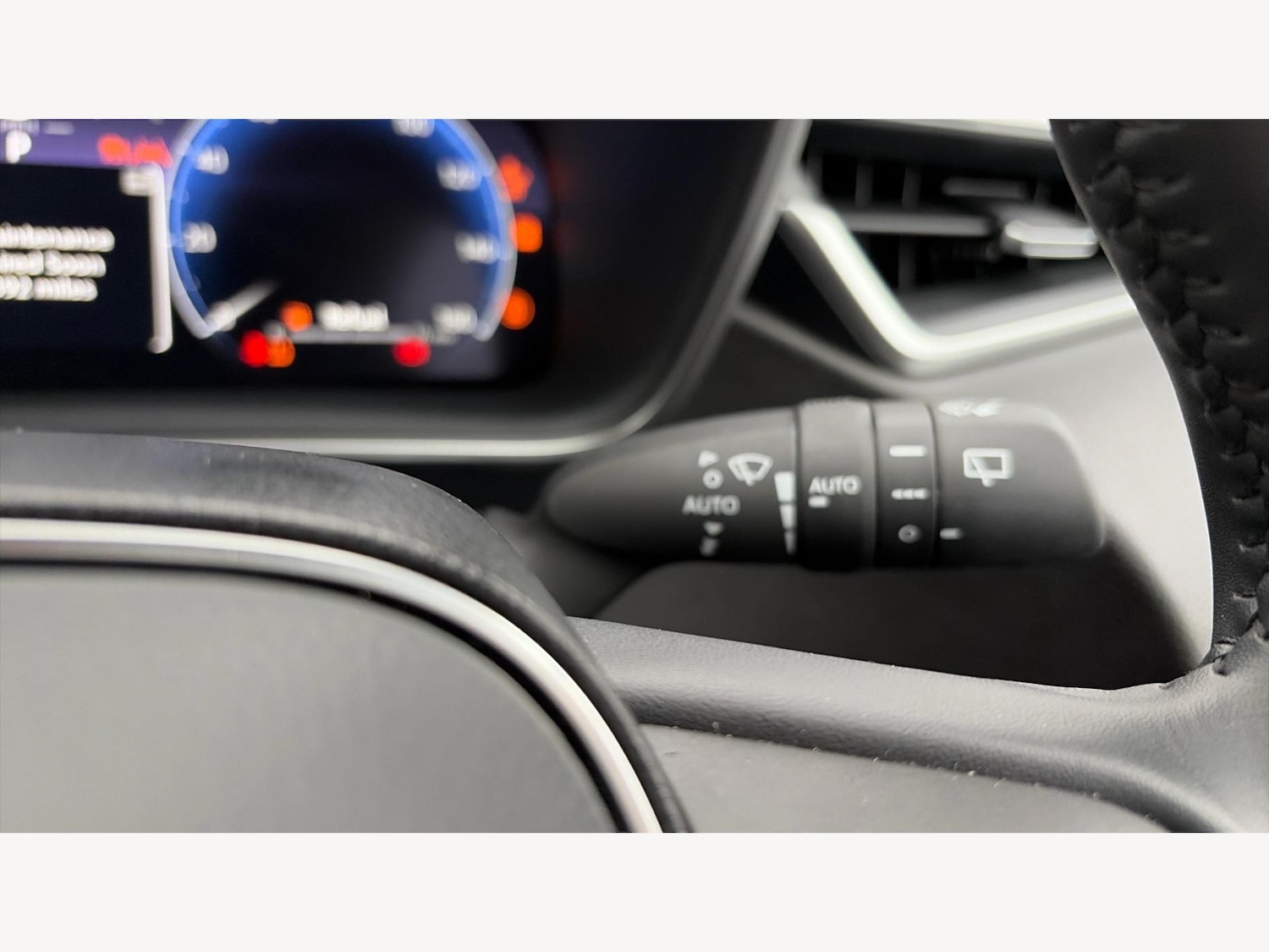 Used Toyota Corolla 2025 for sale - 76702341: Photo 24