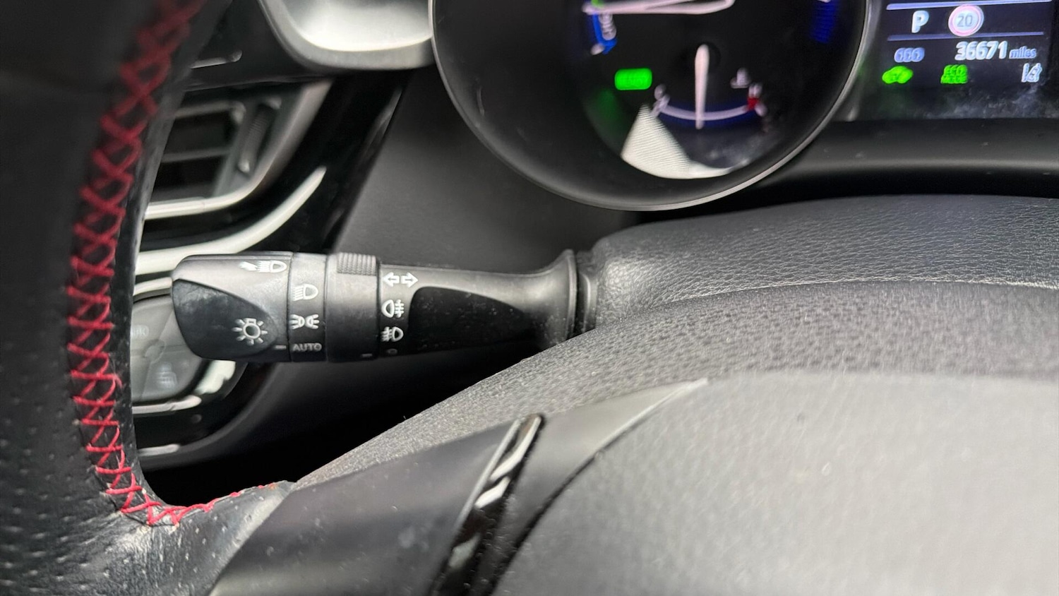 Used Toyota C-HR 2021 for sale - 77799197: Photo 34