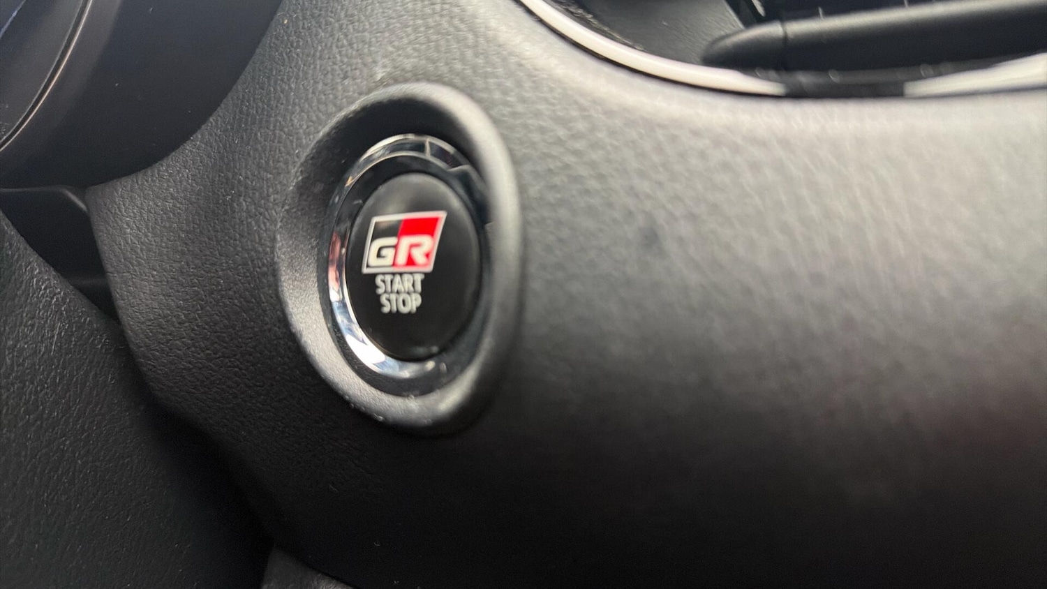 Used Toyota C-HR 2021 for sale - 77799197: Photo 40