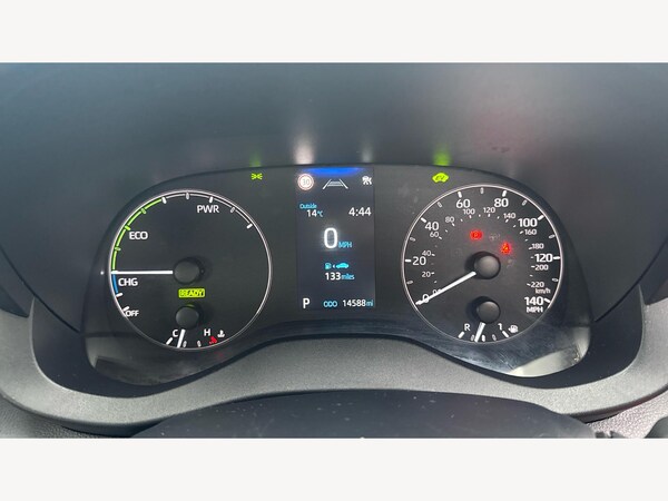 Used Toyota Yaris 2024 for sale - 76327067: Photo 11