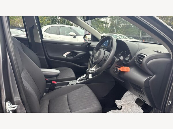 Used Toyota Yaris 2024 for sale - 76327067: Photo 13