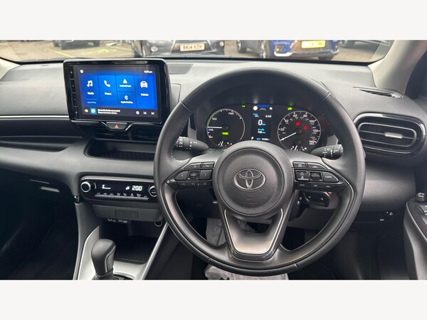 Used Toyota Yaris 2024 for sale - 76327067: Photo 8