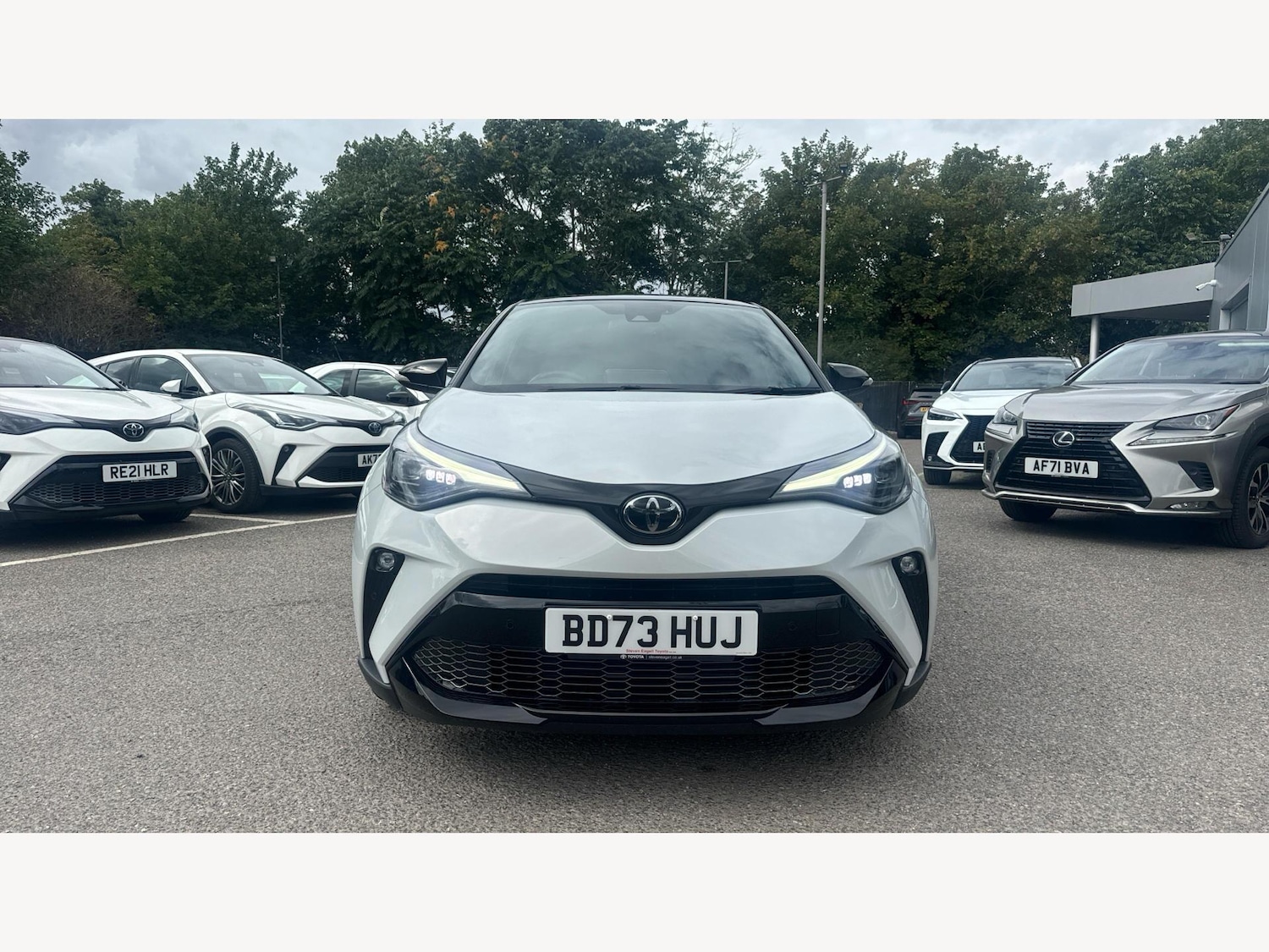 Used Toyota C-HR 2023 for sale - 76632738: Photo 17