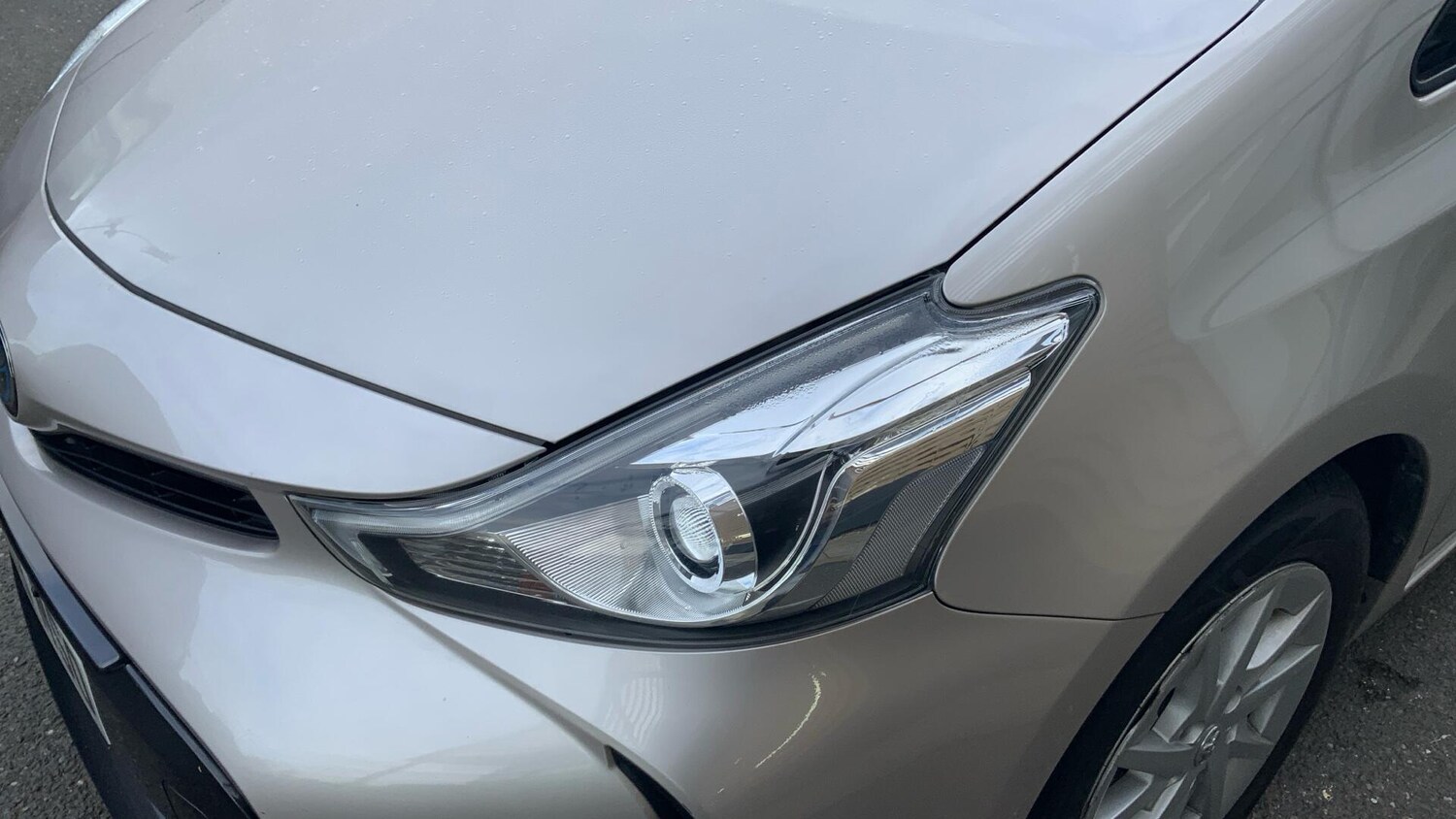 Used Toyota Prius+ 2019 for sale - 76337039: Photo 39