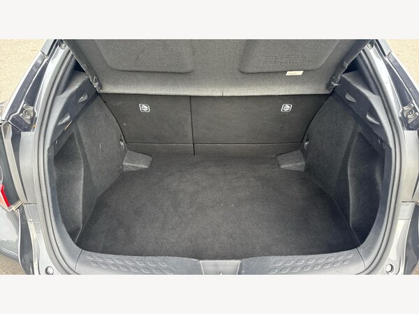 Used Toyota C-HR 2018 for sale - 76326414: Photo 16