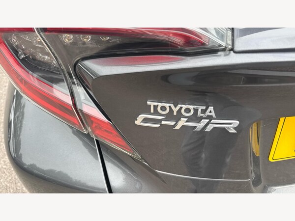 Used Toyota C-HR 2018 for sale - 76326414: Photo 26