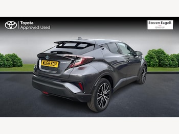 Used Toyota C-HR 2018 for sale - 76326414: Photo 2