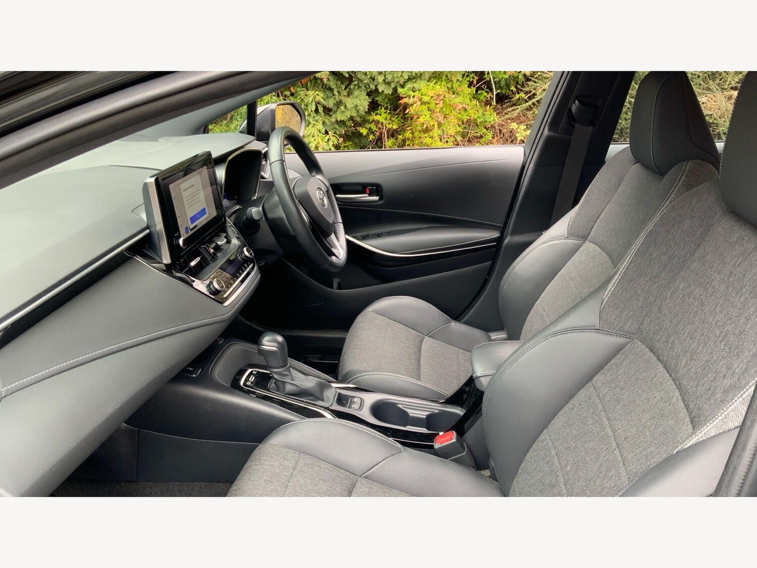 Used Toyota Corolla for sale - 77958385: Photo 12