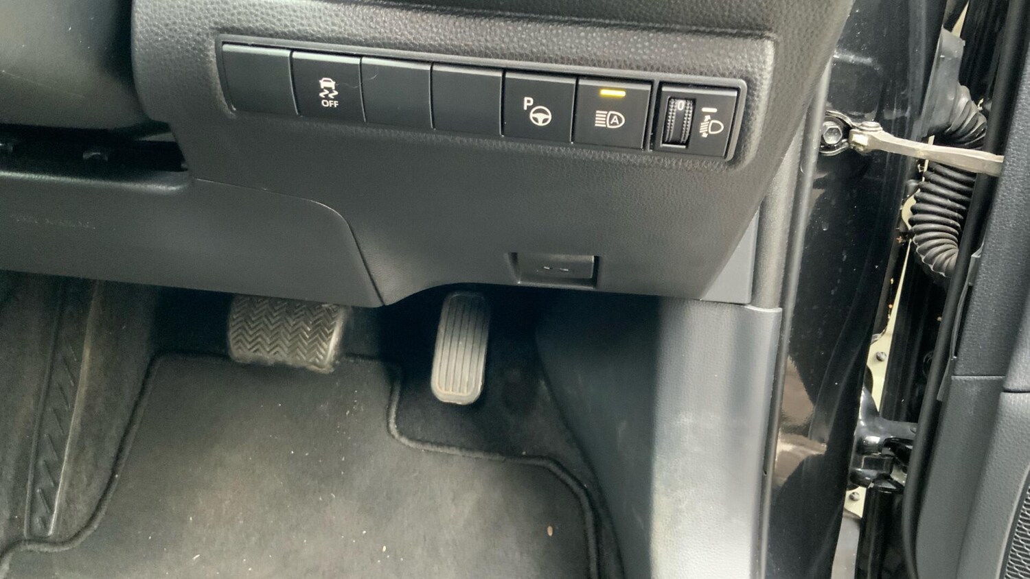 Used Toyota Corolla for sale - 77958385: Photo 36