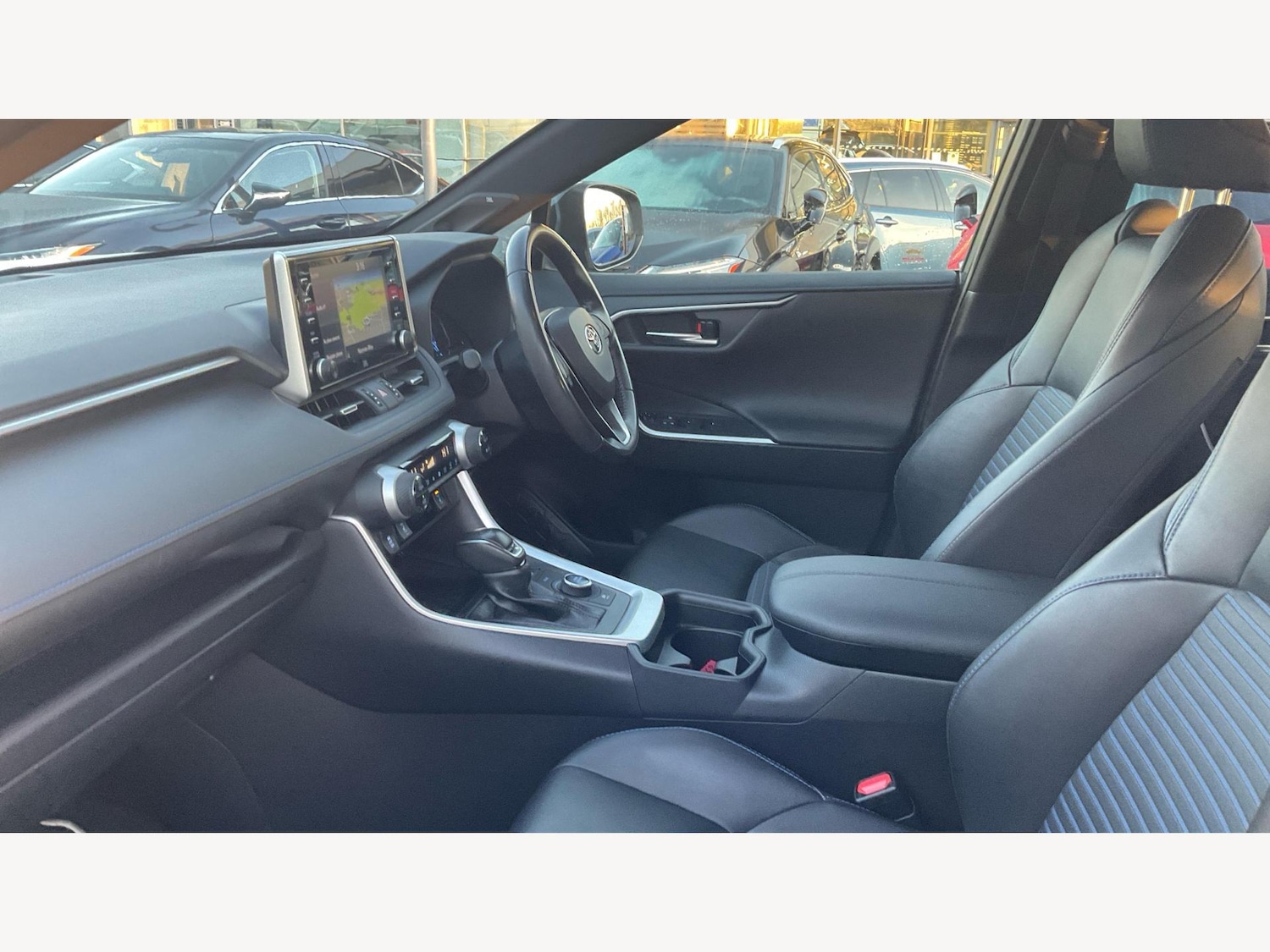 Used Toyota RAV4 2019 for sale - 77253851: Photo 12