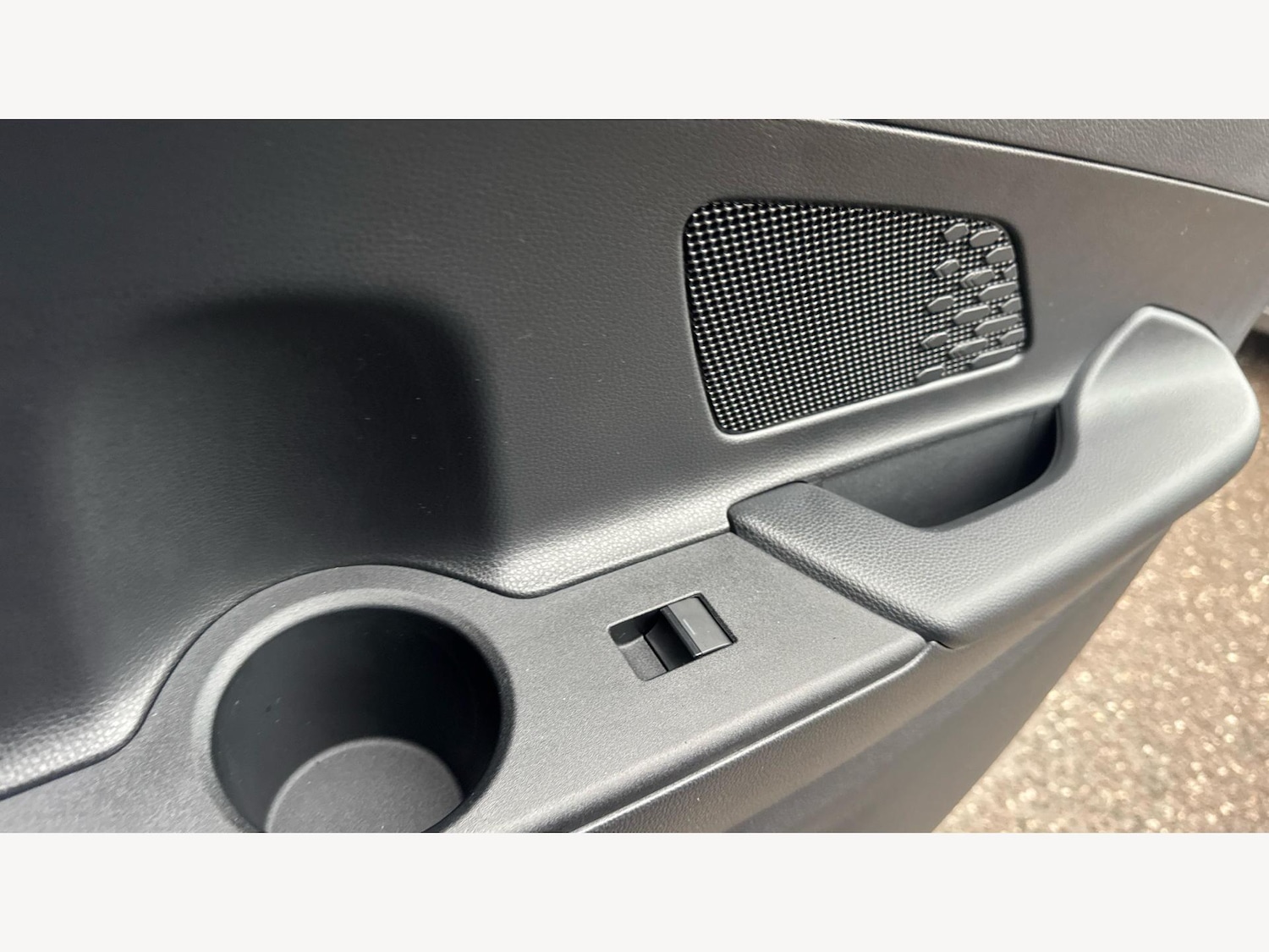 Used Toyota C-HR 2025 for sale - 77425084: Photo 23