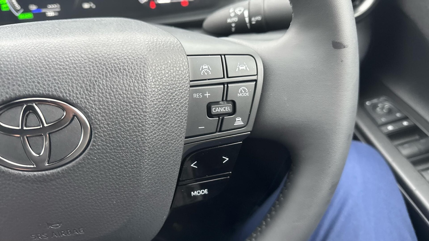 Used Toyota C-HR 2025 for sale - 77425084: Photo 38