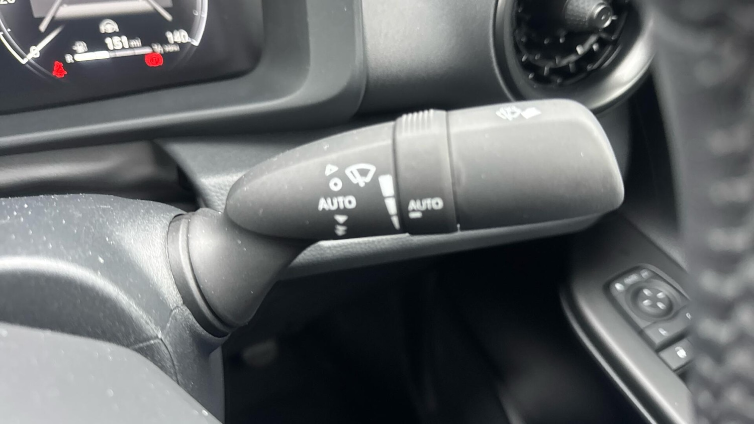 Used Toyota C-HR 2025 for sale - 77425084: Photo 39