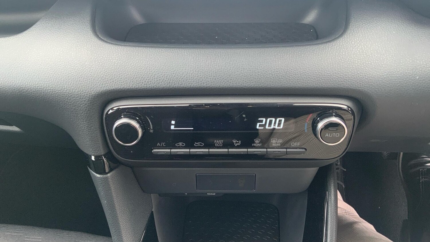 Used Toyota Yaris for sale - 77825167: Photo 33