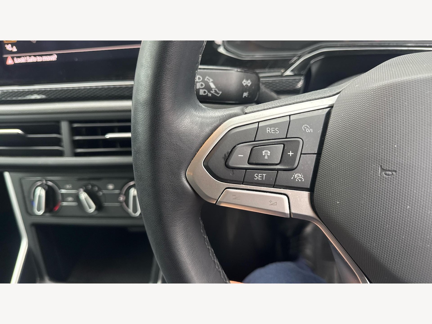 Used Volkswagen Polo 2022 for sale - 76597085: Photo 29