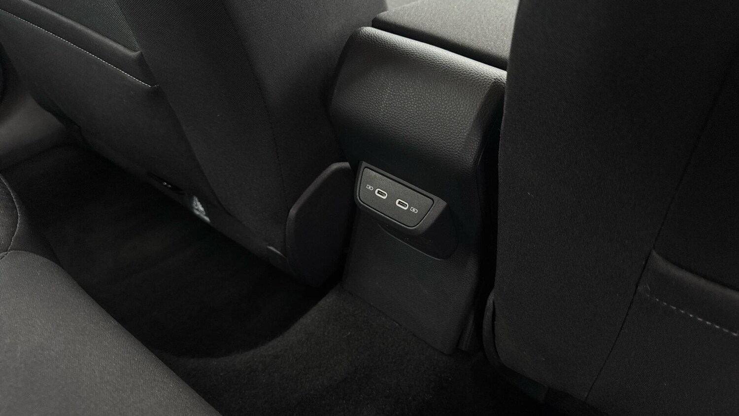 Used Volkswagen Polo 2022 for sale - 76597085: Photo 35