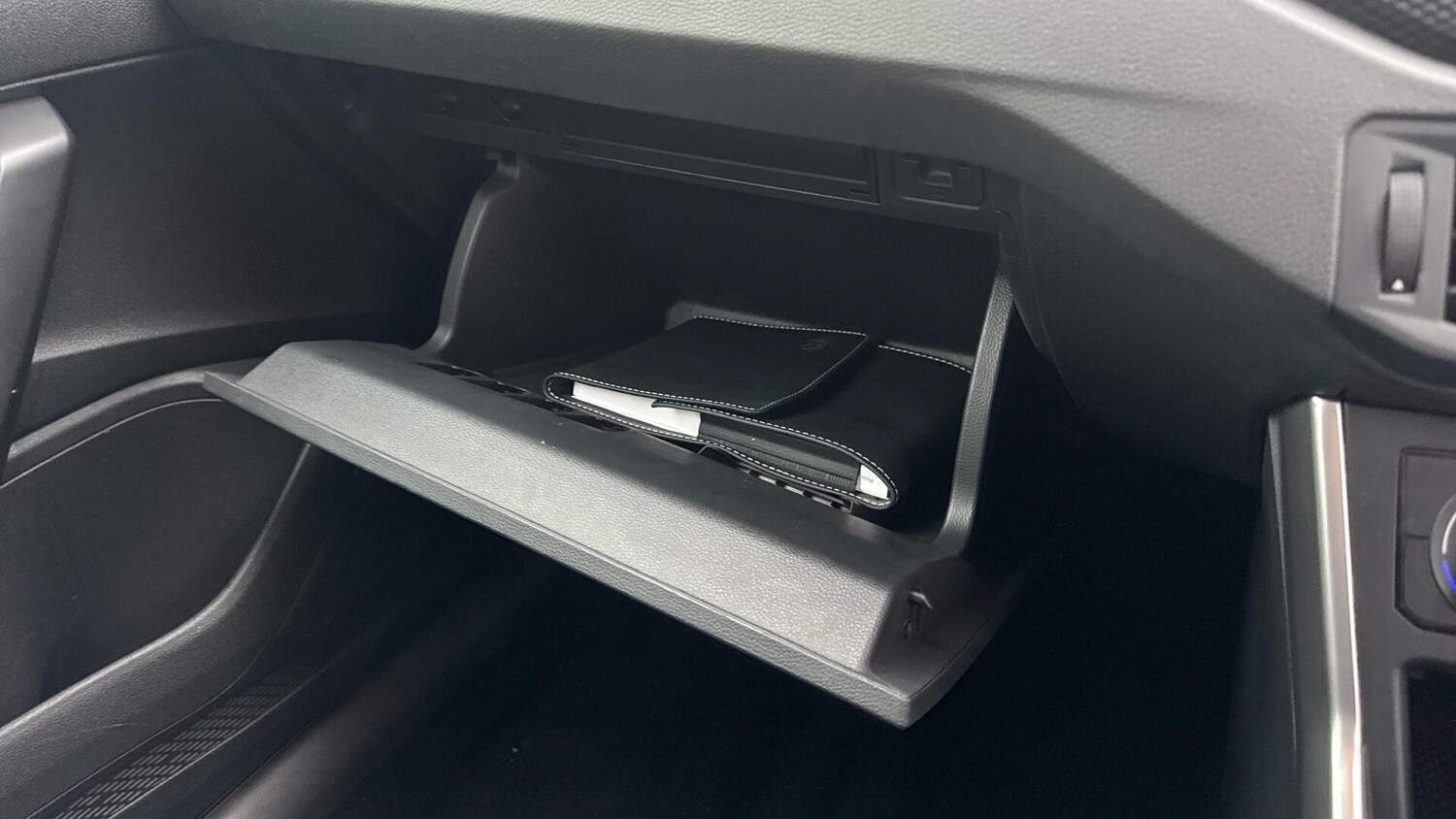 Used Volkswagen Polo 2022 for sale - 76597085: Photo 41