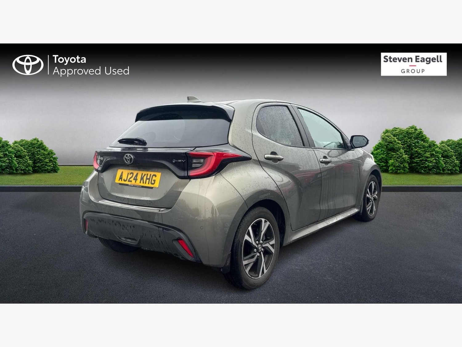 Used Toyota Yaris 2024 for sale - 76700654: Photo 2