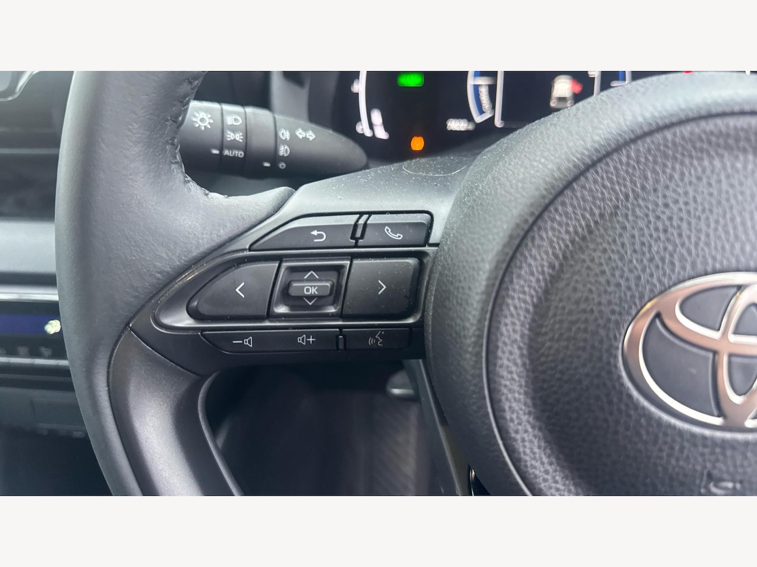 Used Toyota Yaris 2024 for sale - 76700654: Photo 27