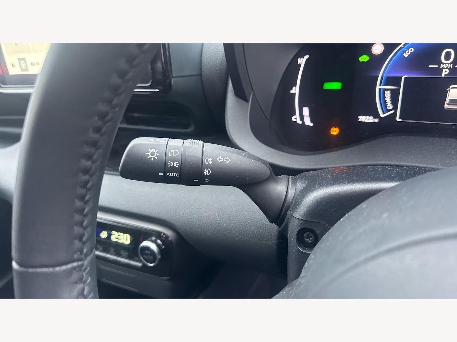 Used Toyota Yaris 2024 for sale - 76700654: Photo 28