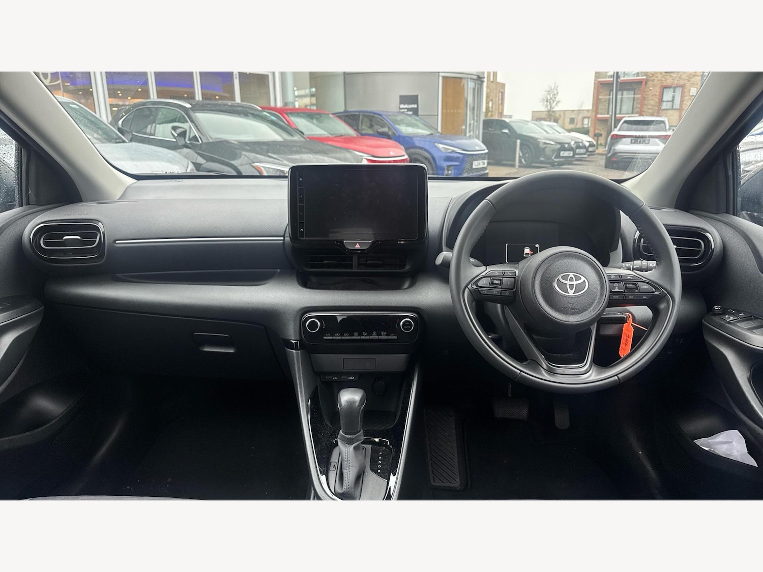 Used Toyota Yaris 2024 for sale - 76700654: Photo 7