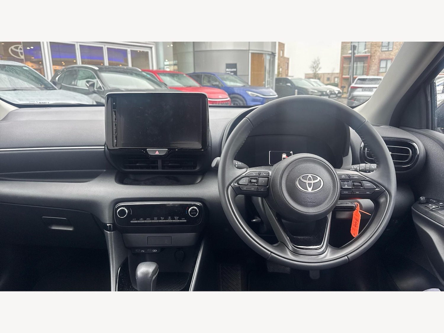 Used Toyota Yaris 2024 for sale - 76700654: Photo 8