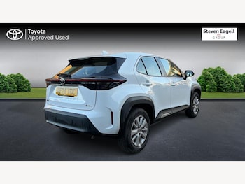 Used Toyota Yaris Cross 2025 for sale - 79304107: Photo