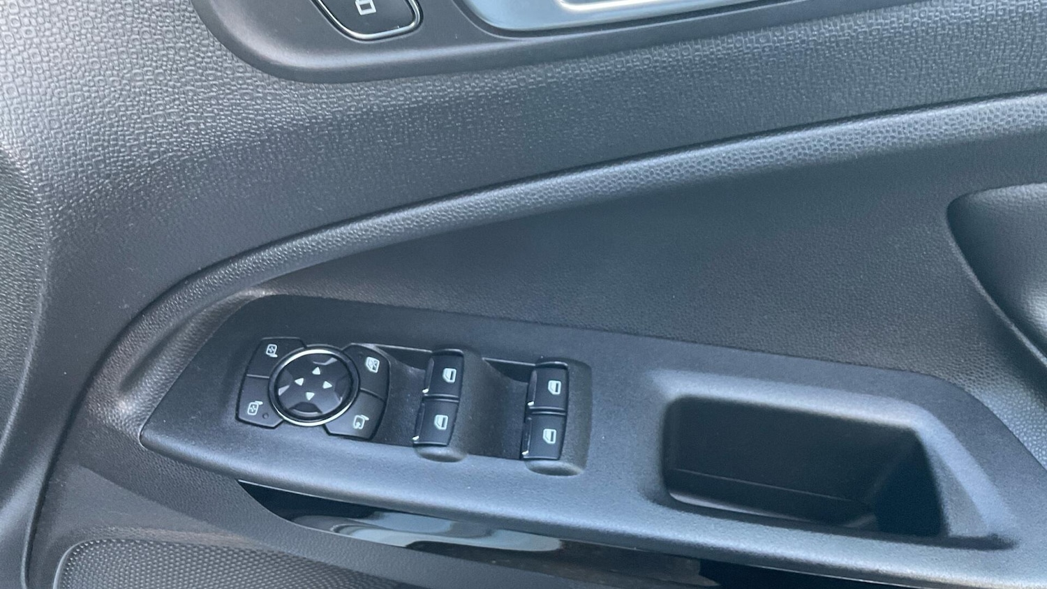 Used Ford Ecosport 2020 for sale - 76766025: Photo 36