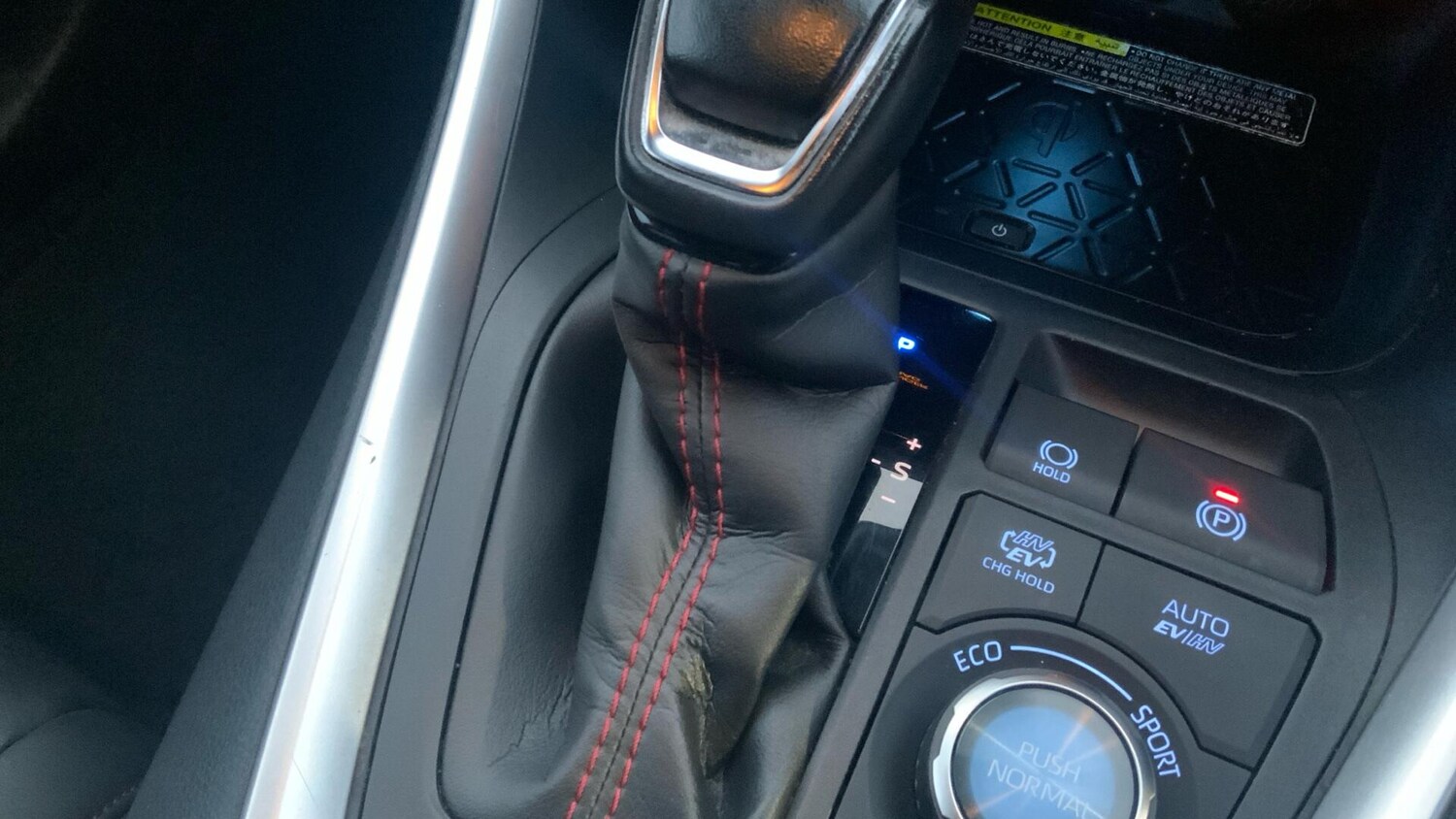 Used Toyota RAV4 2021 for sale - 76398770: Photo 33