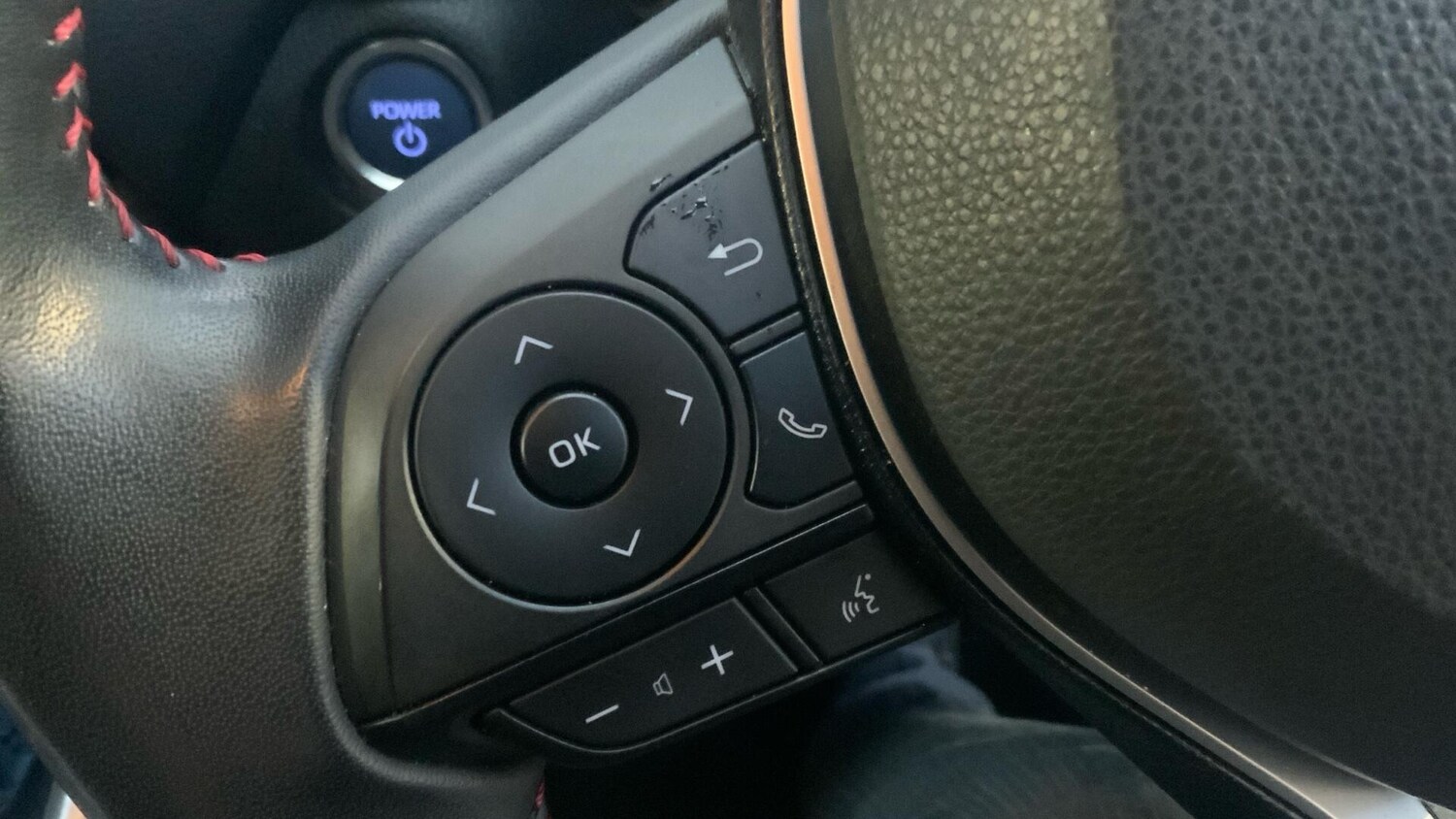 Used Toyota RAV4 2021 for sale - 76398770: Photo 38