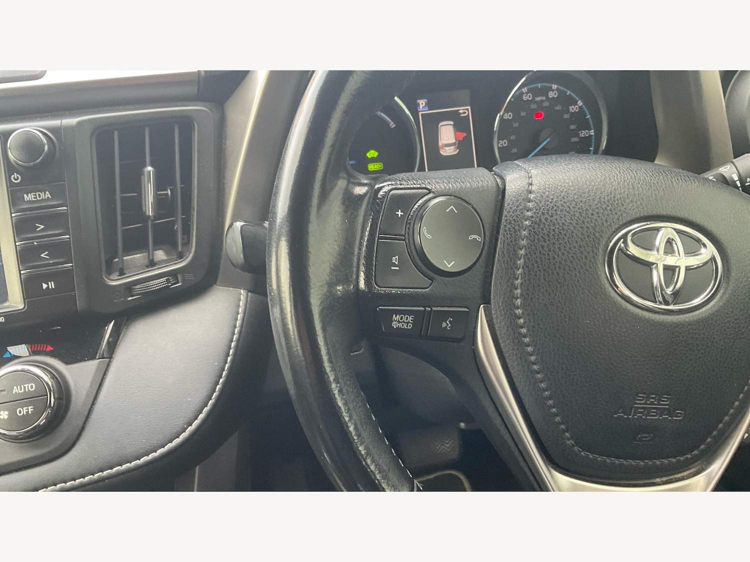 Used Toyota RAV4 2019 for sale - 76550282: Photo 27