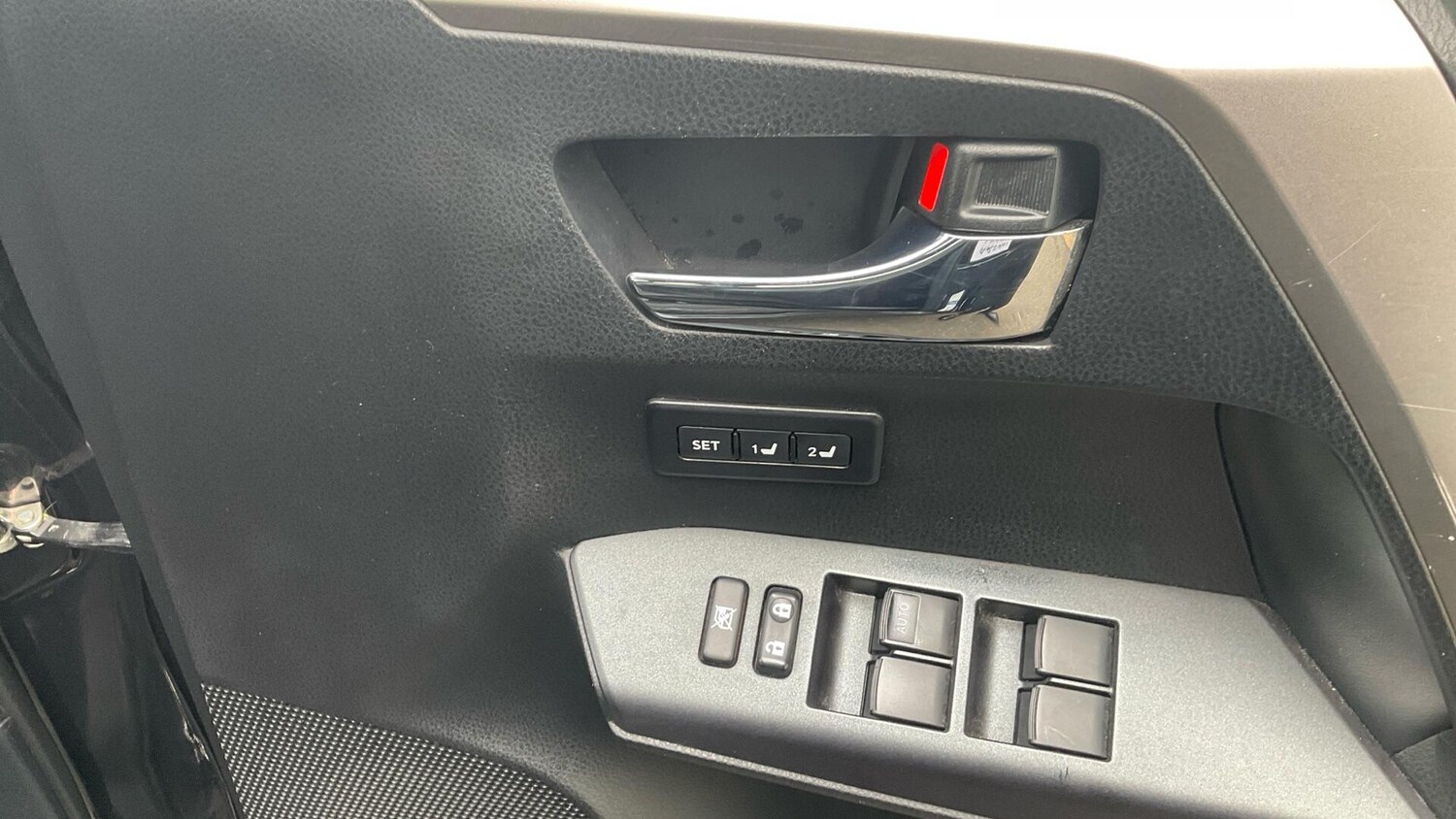 Used Toyota RAV4 2019 for sale - 76550282: Photo 36