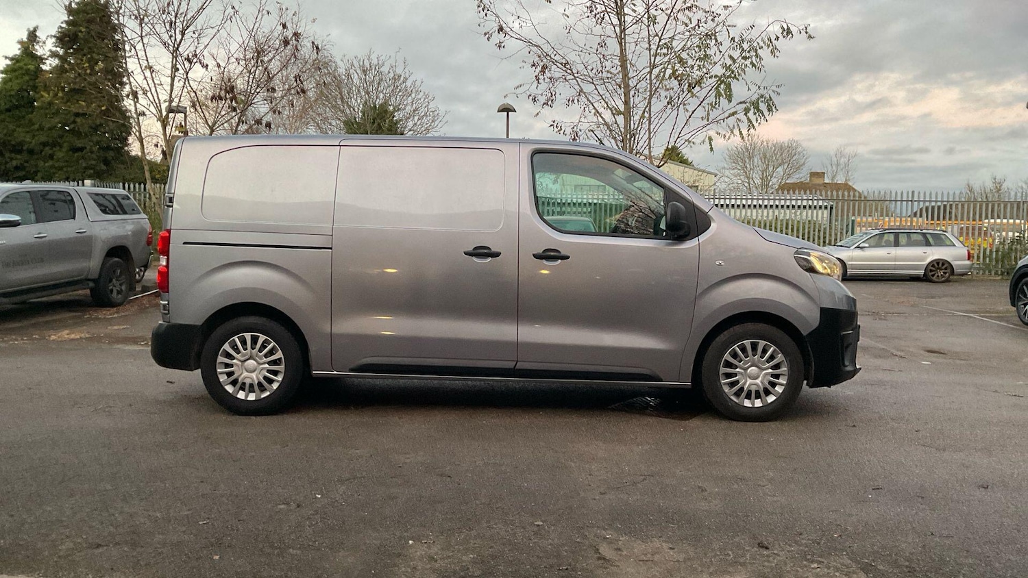 Used Toyota ProAce 2023 for sale - 76855812: Photo 10