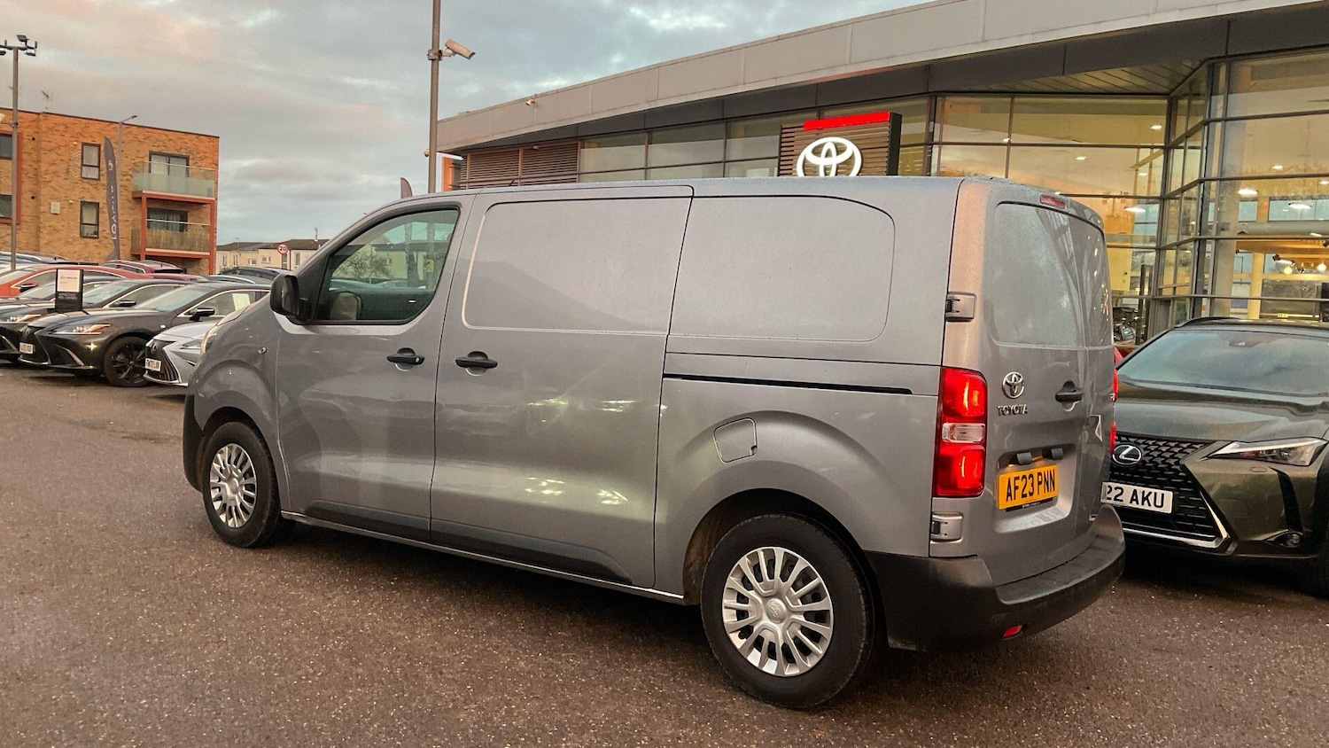 Used Toyota ProAce 2023 for sale - 76855812: Photo 8