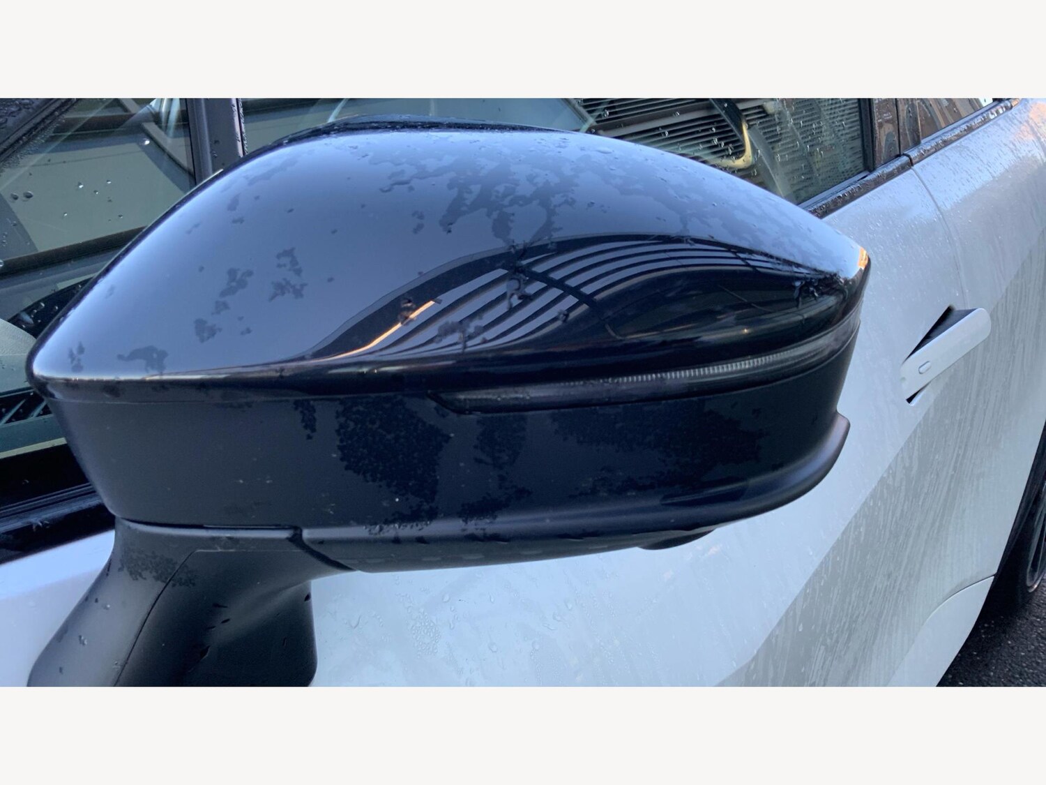 Used Toyota C-HR 2025 for sale - 77268046: Photo 26