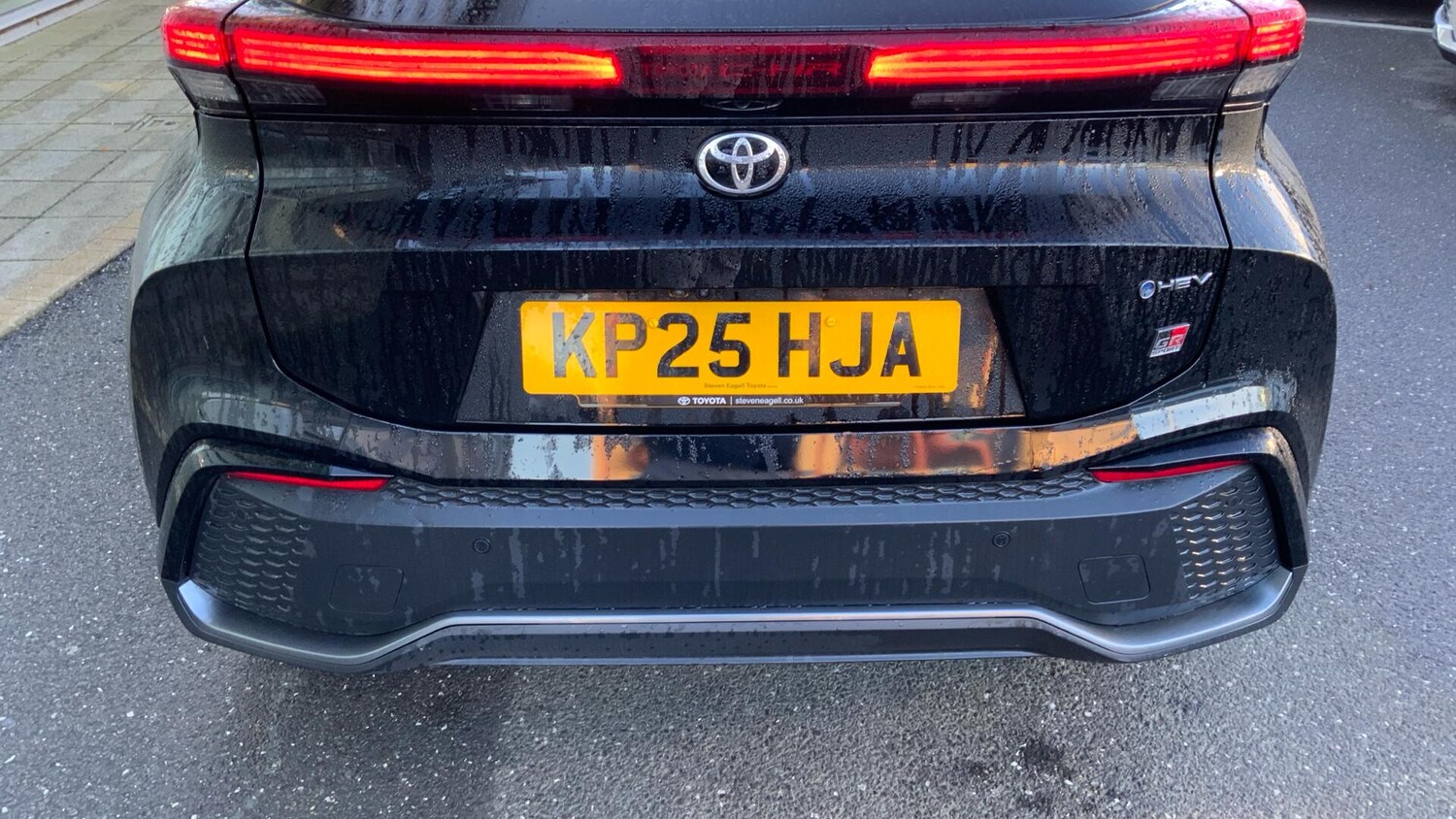 Used Toyota C-HR 2025 for sale - 77268046: Photo 32